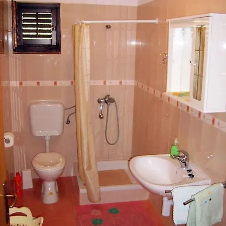 In - Insel Rab 17748 Lopar